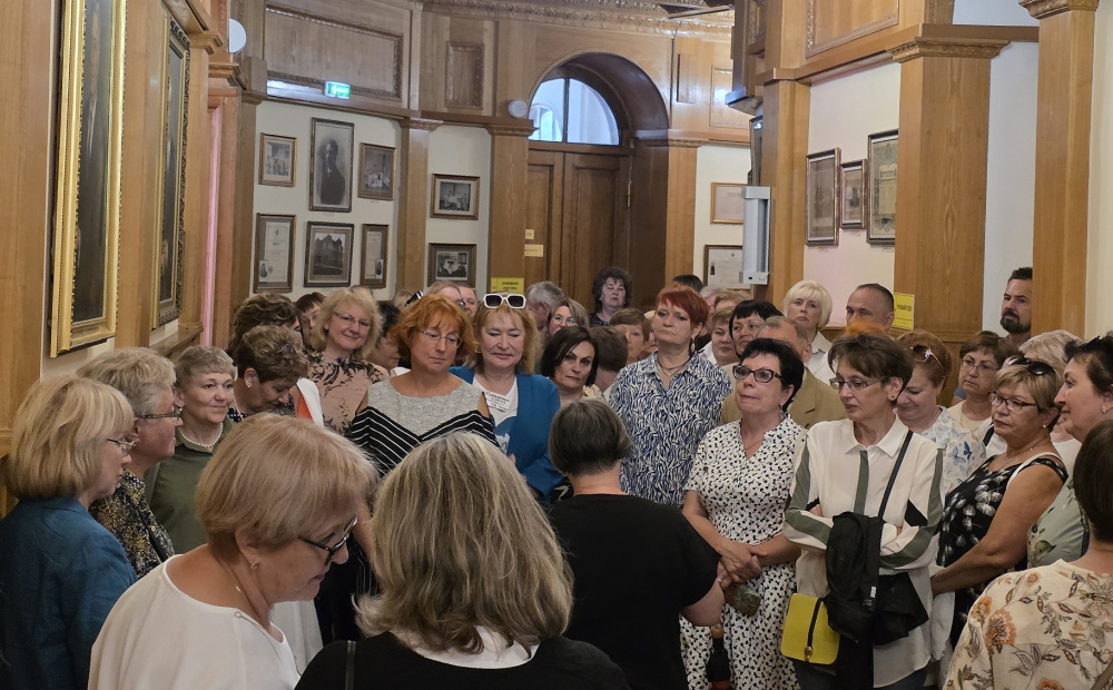 «Нас учили всегда оставаться человеком»: в ПИМУ прошла встреча выпускников 1990 года.